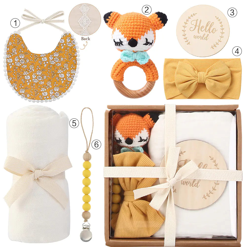 Coffret Cadeau Naissance : Serviette de Bain, Sucette & Jouets