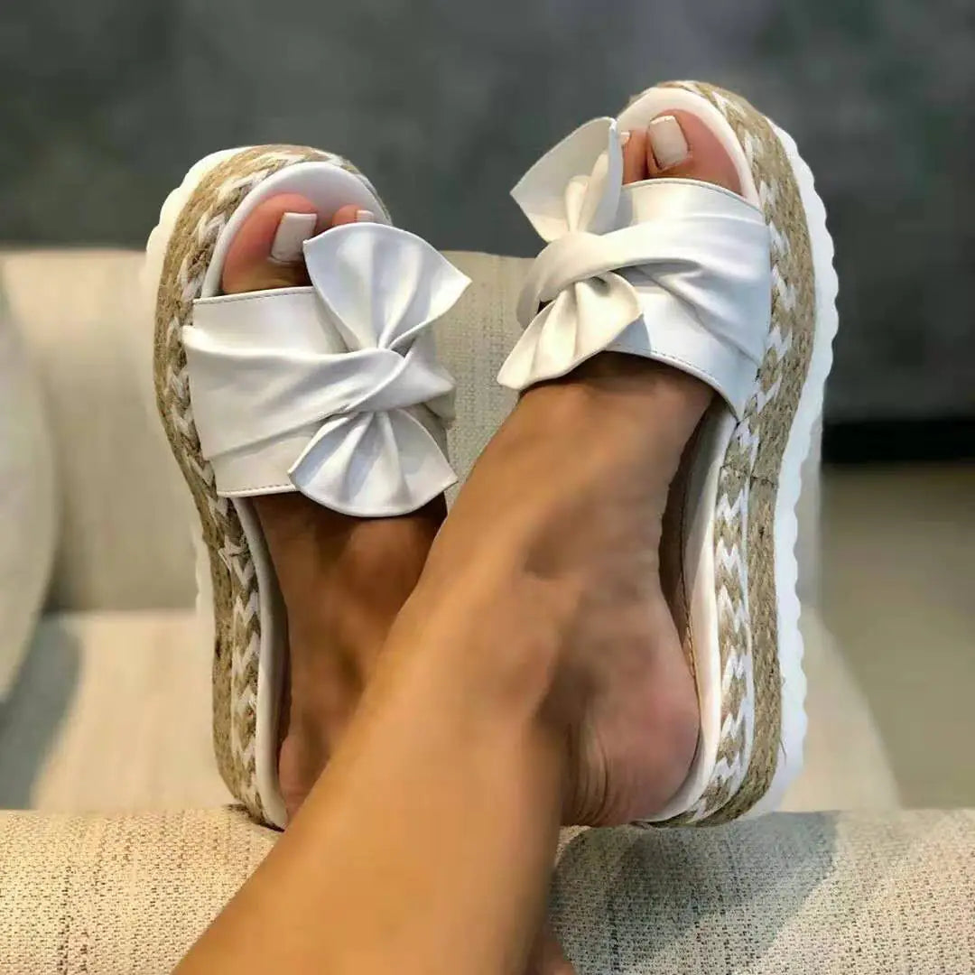 Sandales à nœud pour dames avec talon compensé